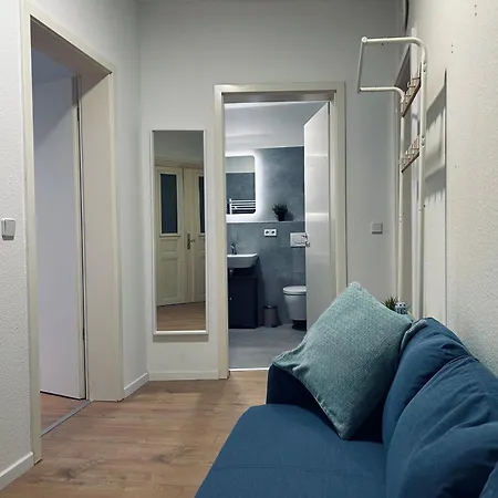 2 Schlafzimmer-Balkon-Kueche-Parkplatz-Designerbad Leipzig Exterior foto