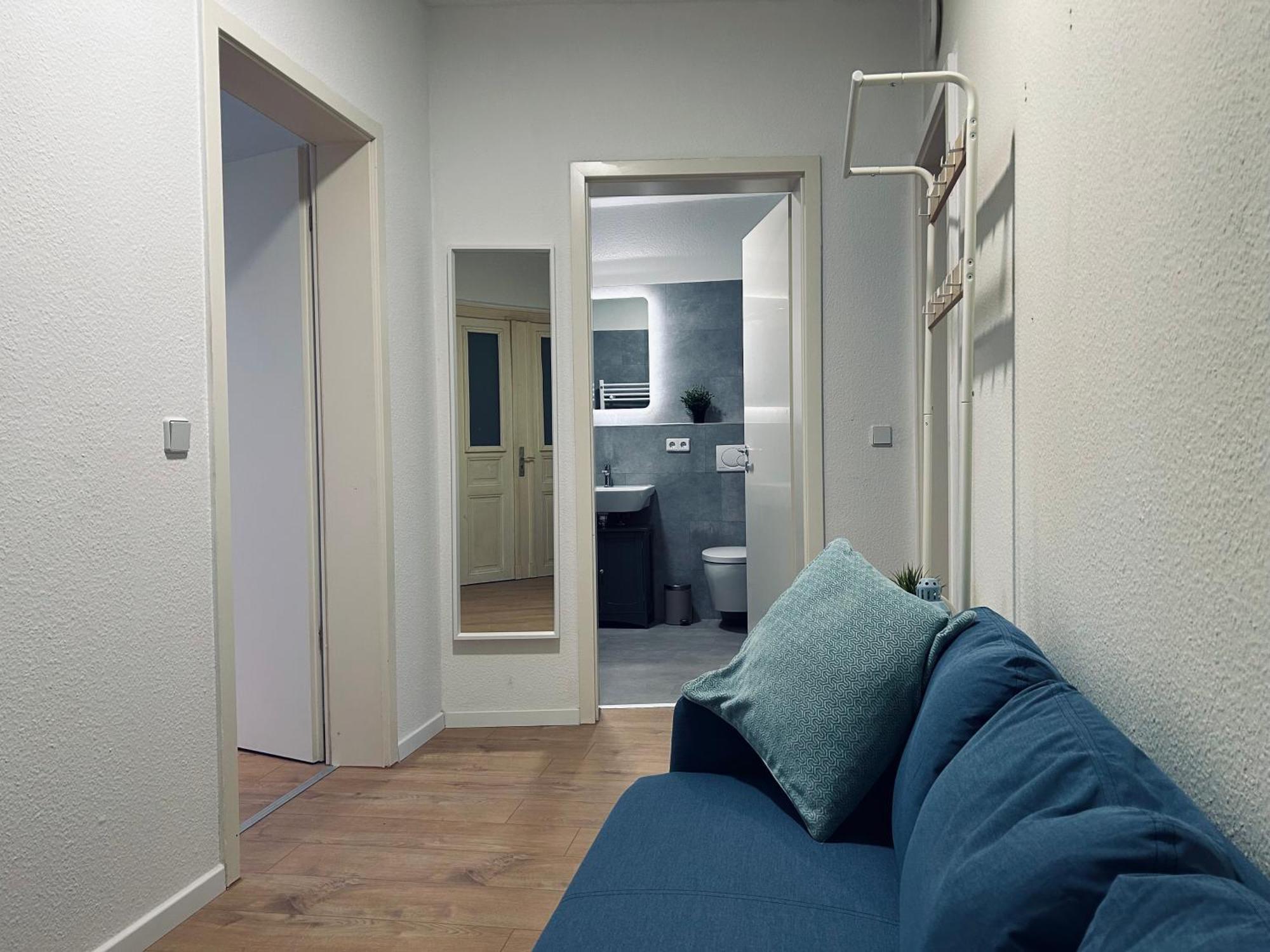 Appartement 2 Schlafzimmer-balkon-kueche-parkplatz-designerbad