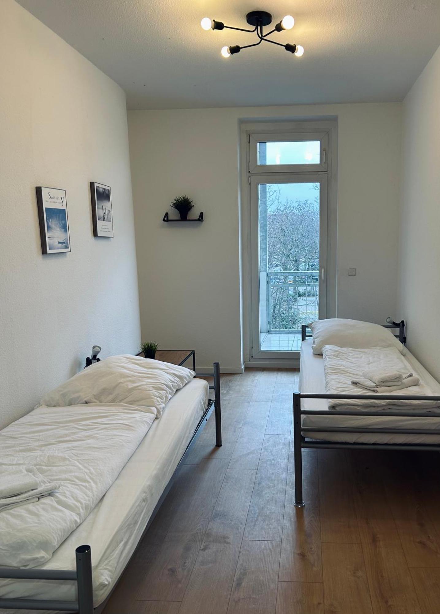 2 Schlafzimmer-balkon-kueche-parkplatz-designerbad Appartement Leipzig